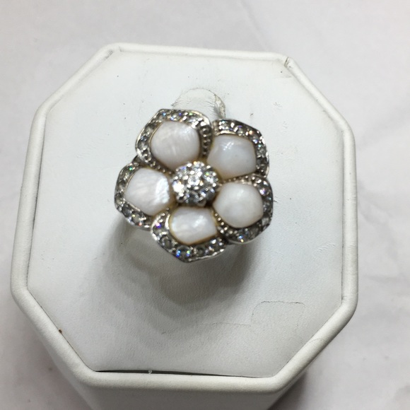 Jewelry - Sterling silver ring  925